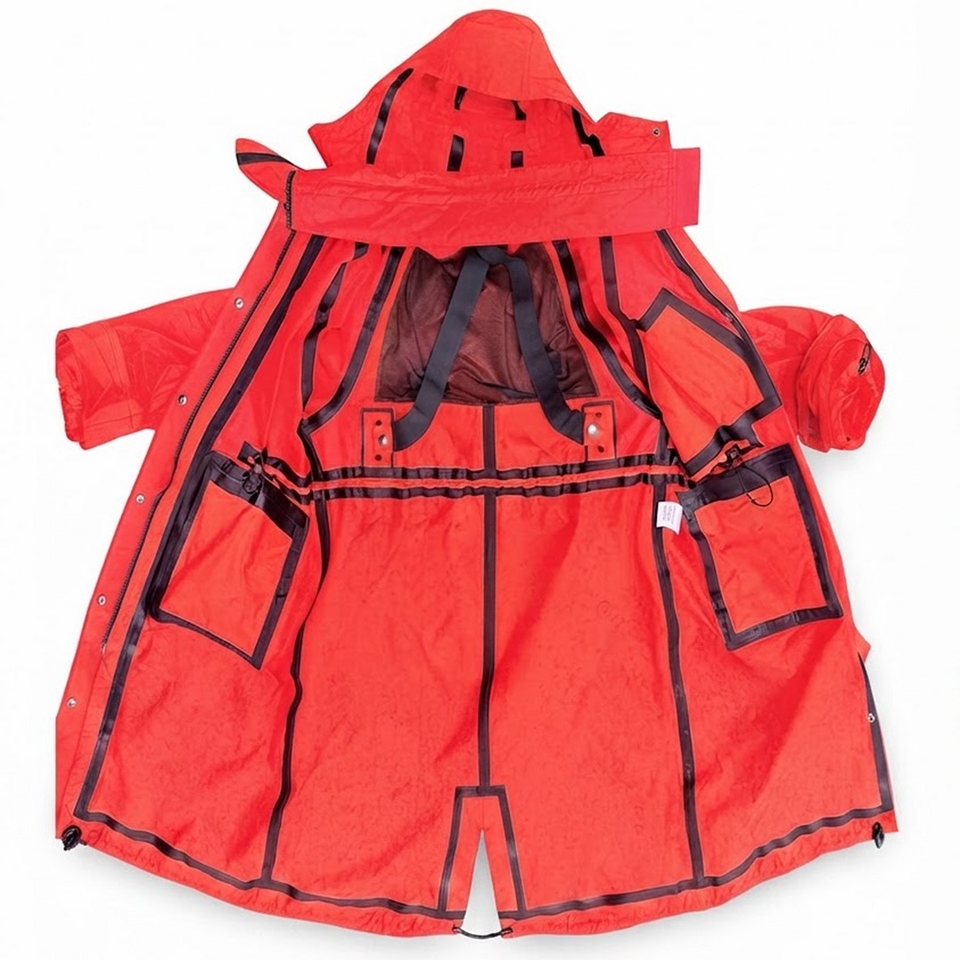 THE Raincoat